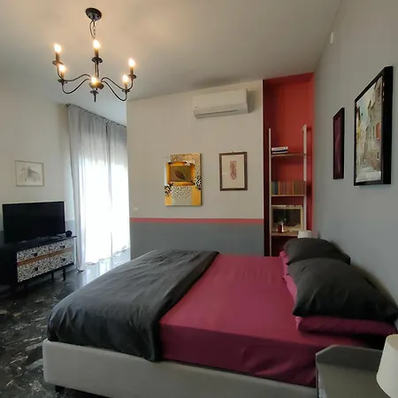 Zeljko'S Luxury Hostel Vicenza Exterior photo