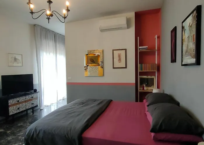 Zeljko\'S Luxury Hostel